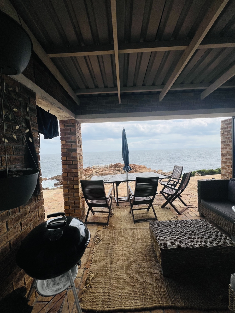 To Let 2 Bedroom Property for Rent in Steenbras Western Cape